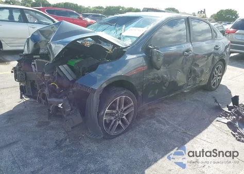 2019 Kia Forte Lxs z USA, uszkodzony, nr VIN 3KPF24AD7KE076533